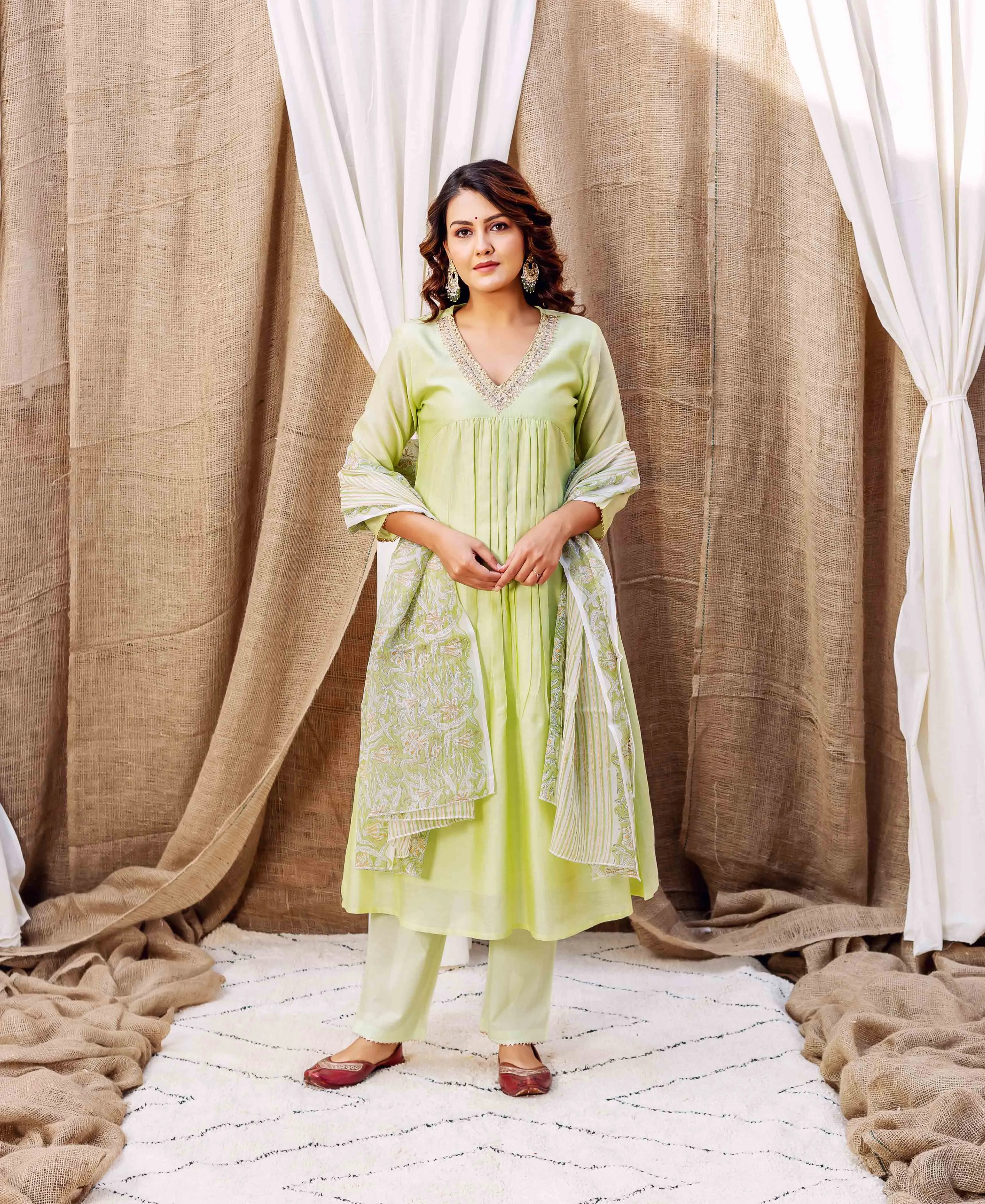 Ayesha Embroidered Kurta