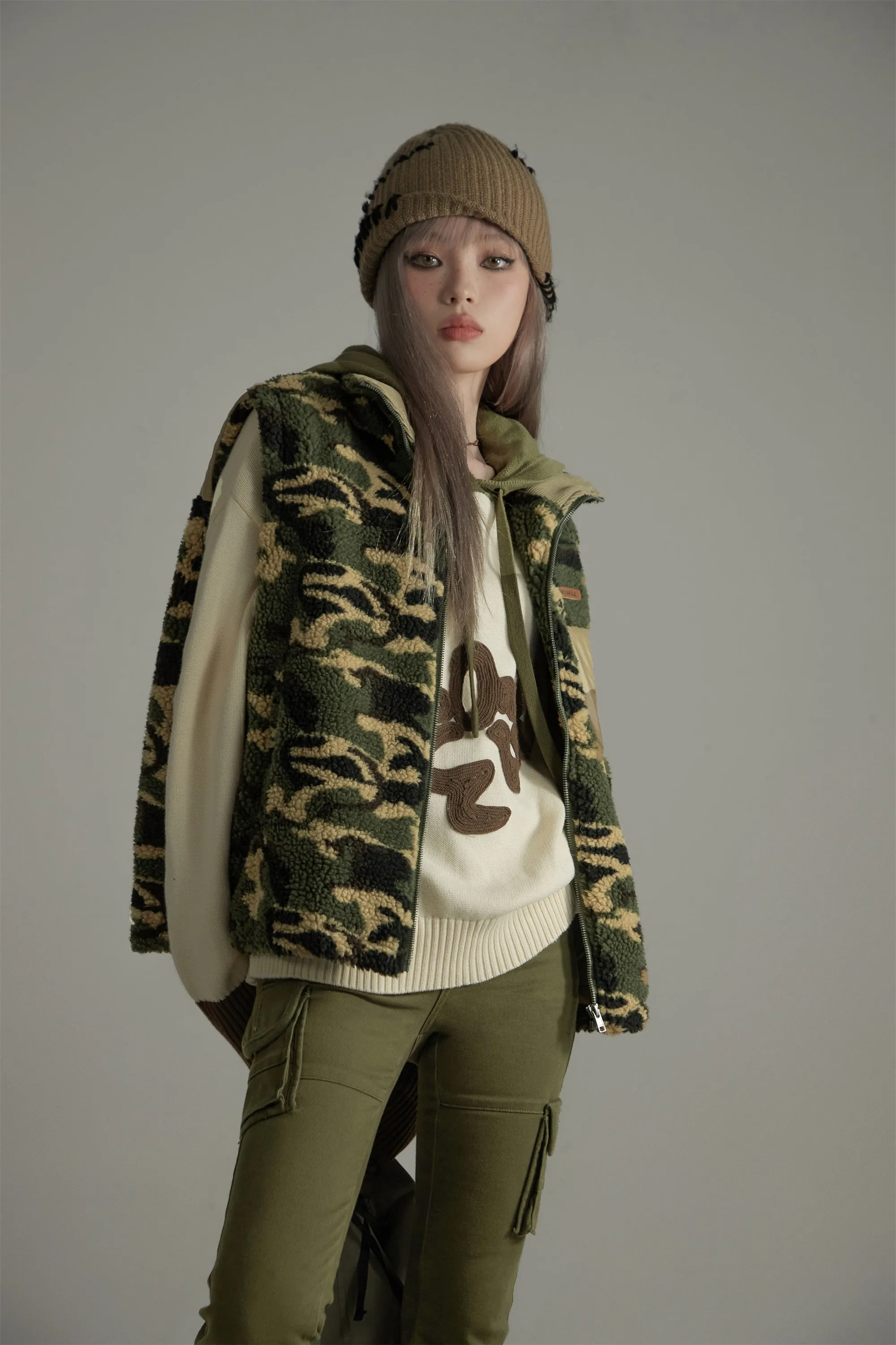 Camouflage Fleece Zip-Up Vest Jacket