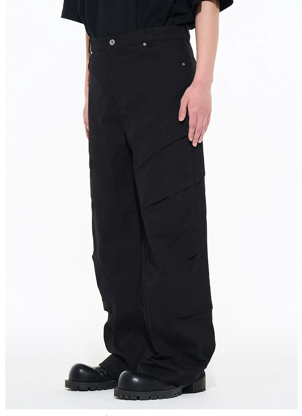 Split loose-fitting straight pants